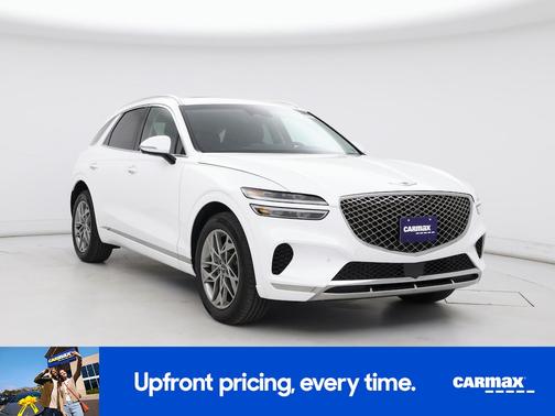 White 2025 Genesis GV70