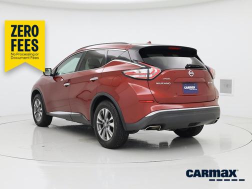 Red 2015 Nissan Murano SV