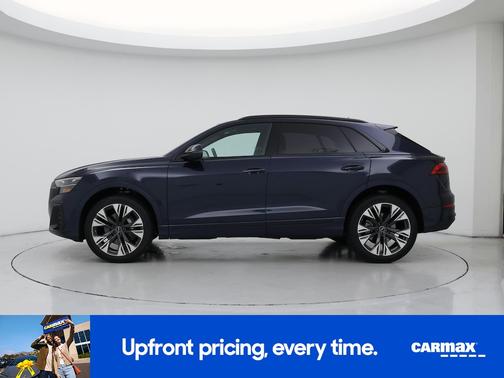 2025 Audi Q8 Premium Plus