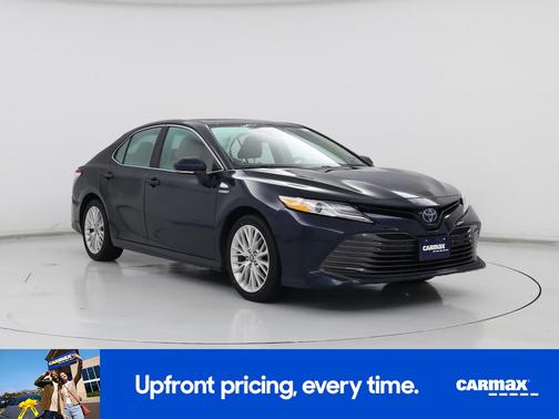 2019 Toyota Camry Hybrid XLE