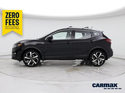 Black 2022 Nissan Rogue Sport SL