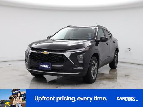 Black 2025 Chevrolet Trax LT