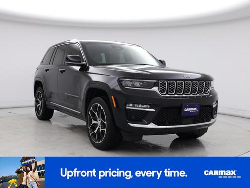 Black 2023 Jeep Grand Cherokee Summit