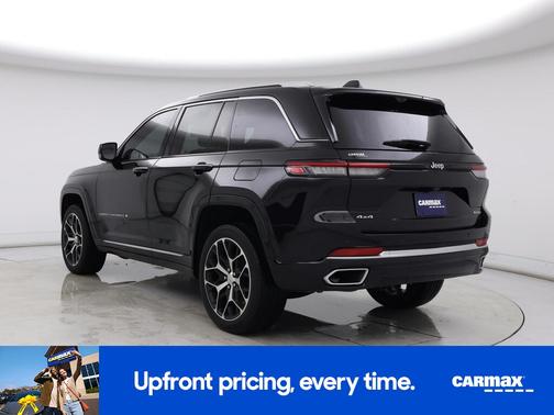 Black 2023 Jeep Grand Cherokee Summit