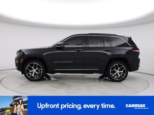 Black 2023 Jeep Grand Cherokee Summit