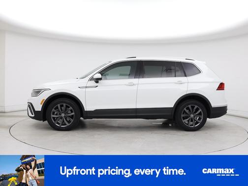 White 2022 Volkswagen Tiguan SE