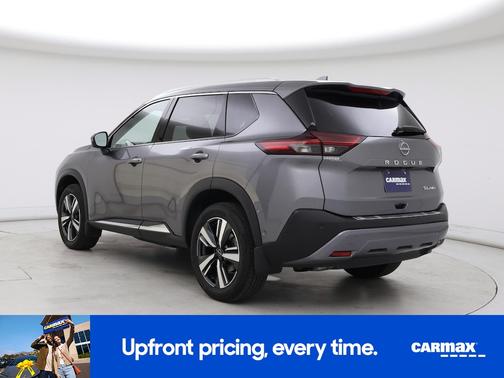Gray 2023 Nissan Rogue SL