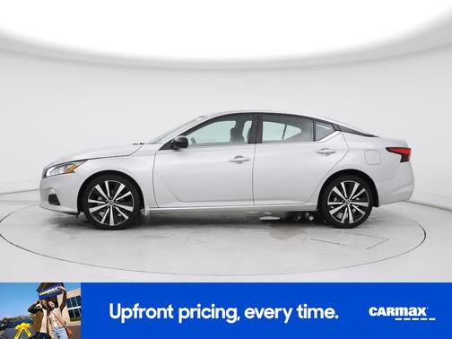 2022 Nissan Altima SR