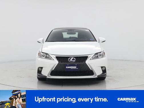 White 2014 Lexus CT 200h