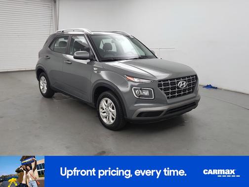 2020 Hyundai VENUE SEL