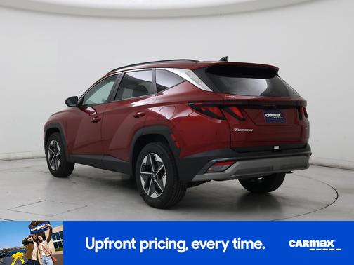 Red 2025 Hyundai TUCSON SEL