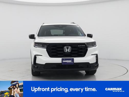 White 2025 Honda Pilot Black Edition