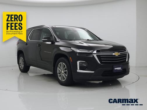 Black 2023 Chevrolet Traverse LT Cloth