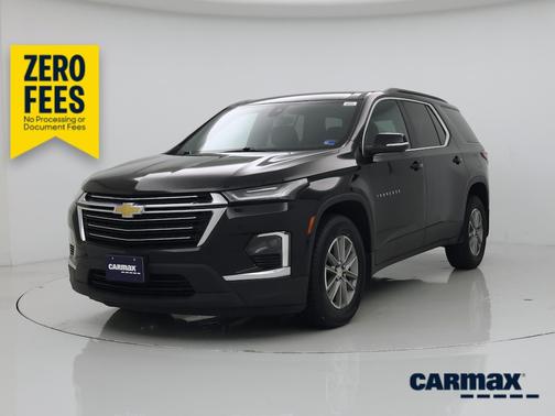 Black 2023 Chevrolet Traverse LT Cloth