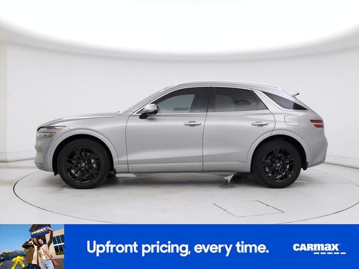 Gray 2023 Genesis GV70