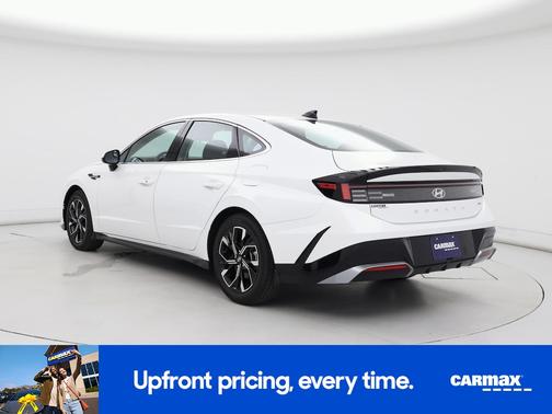 White 2024 Hyundai SONATA SEL