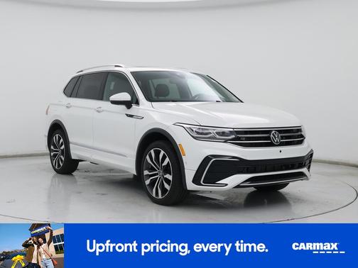 White 2022 Volkswagen Tiguan SEL R-Line