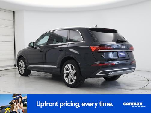 2023 Audi Q7 Premium Plus