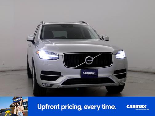 2018 Volvo XC90 T6 Momentum