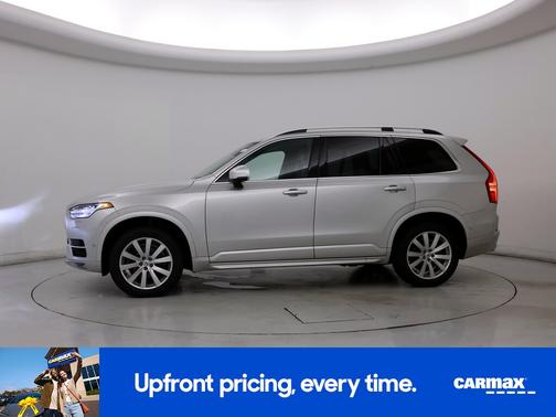 2018 Volvo XC90 T6 Momentum