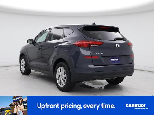 Gray 2019 Hyundai TUCSON SE