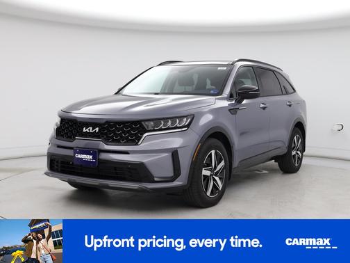 Gray 2023 Kia Sorento S
