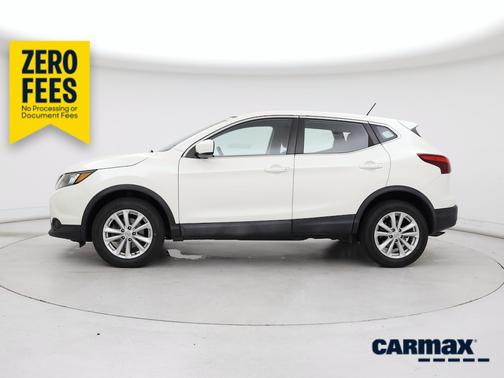 White 2017 Nissan Rogue Sport S