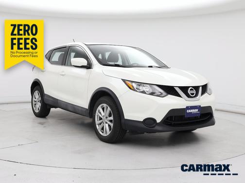 White 2017 Nissan Rogue Sport S