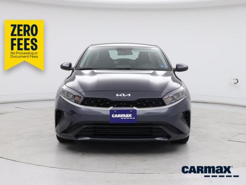 Gray 2024 Kia Forte LXS