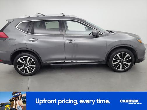 Gray 2019 Nissan Rogue SL