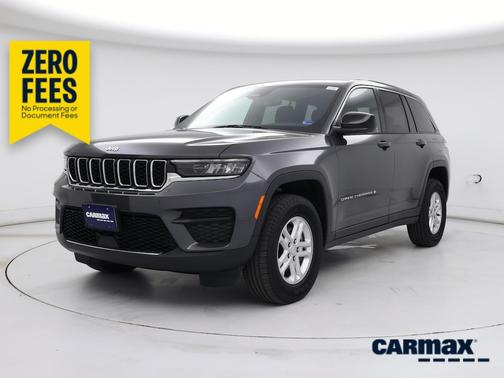 Gray 2024 Jeep Grand Cherokee Laredo