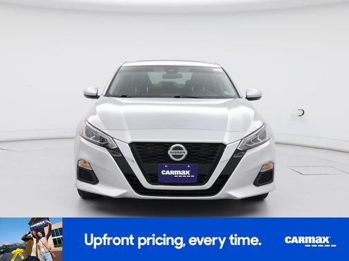 2022 Nissan Altima SV