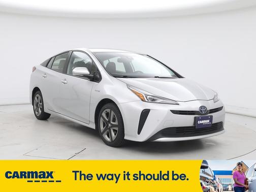 2020 Toyota Prius XLE