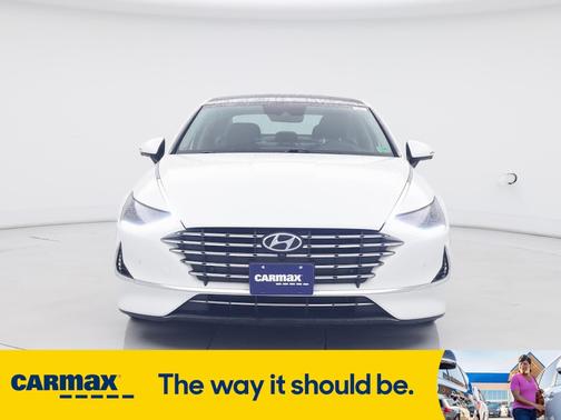 2021 Hyundai SONATA Hybrid Limited