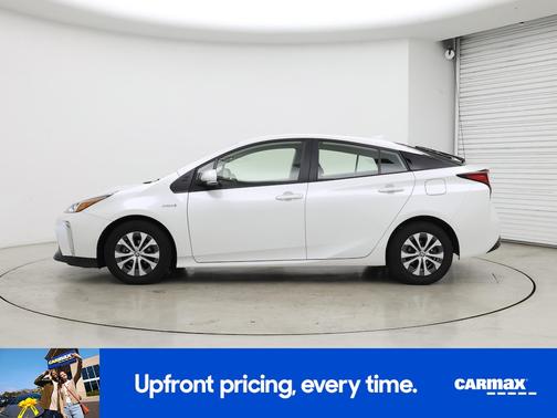 2021 Toyota Prius LE