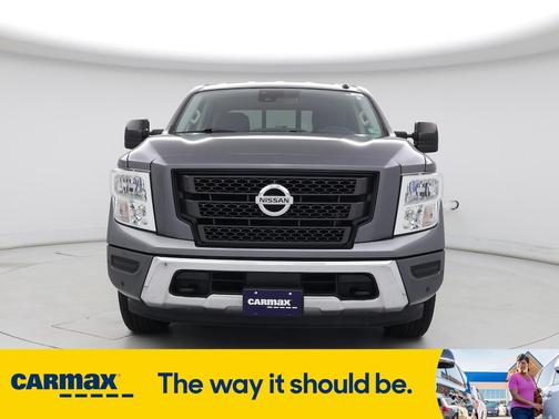 2021 Nissan Titan SV