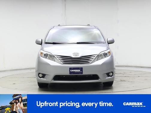 2016 Toyota Sienna XLE