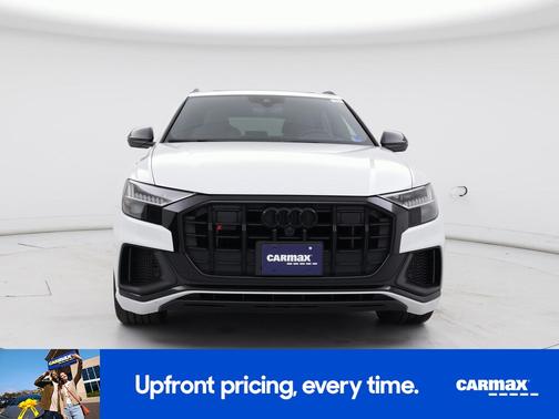 White 2023 Audi SQ8 Prestige