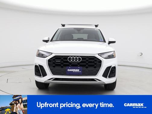 White 2024 Audi Q5 S-Line Premium Plus