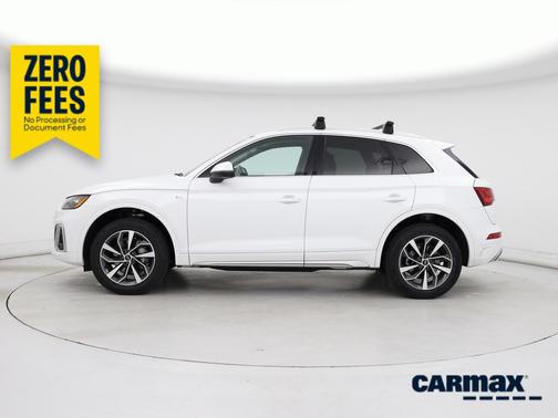 White 2024 Audi Q5 S-Line Premium Plus