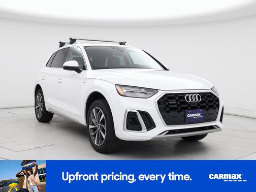 White 2024 Audi Q5 S-Line Premium Plus