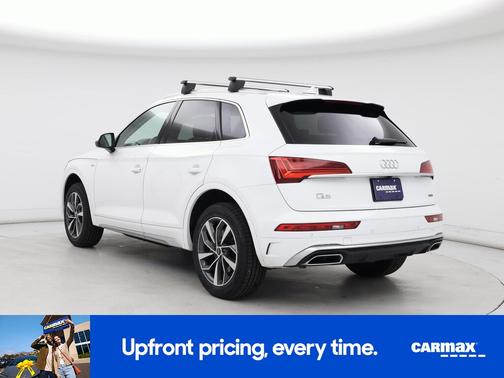 White 2024 Audi Q5 S-Line Premium Plus
