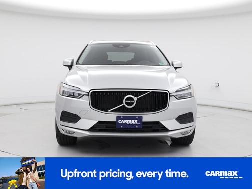2021 Volvo XC60 T5 Momentum
