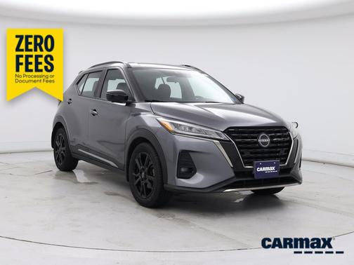 Gray 2022 Nissan Kicks SR