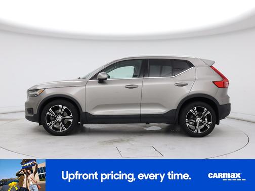 Gray 2020 Volvo XC40 T5 Inscription