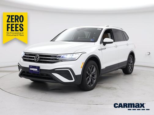 White 2023 Volkswagen Tiguan SE