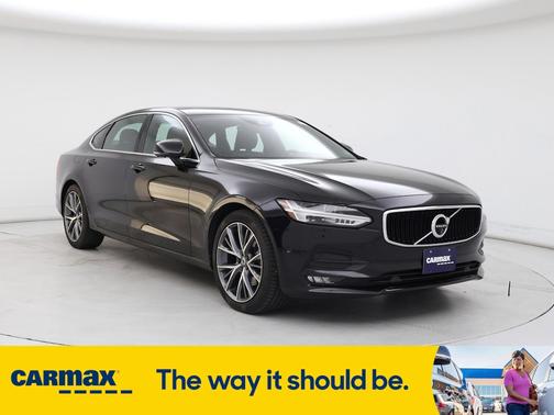 2018 Volvo S90 T5 Momentum