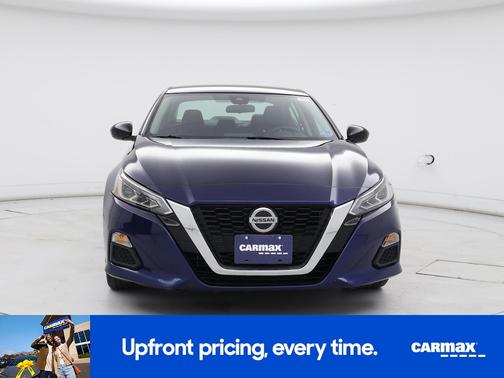 2022 Nissan Altima SR