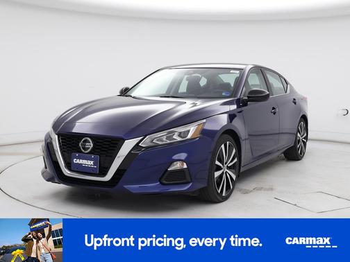 2022 Nissan Altima SR