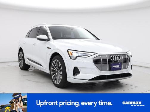 2019 Audi e-tron Prestige